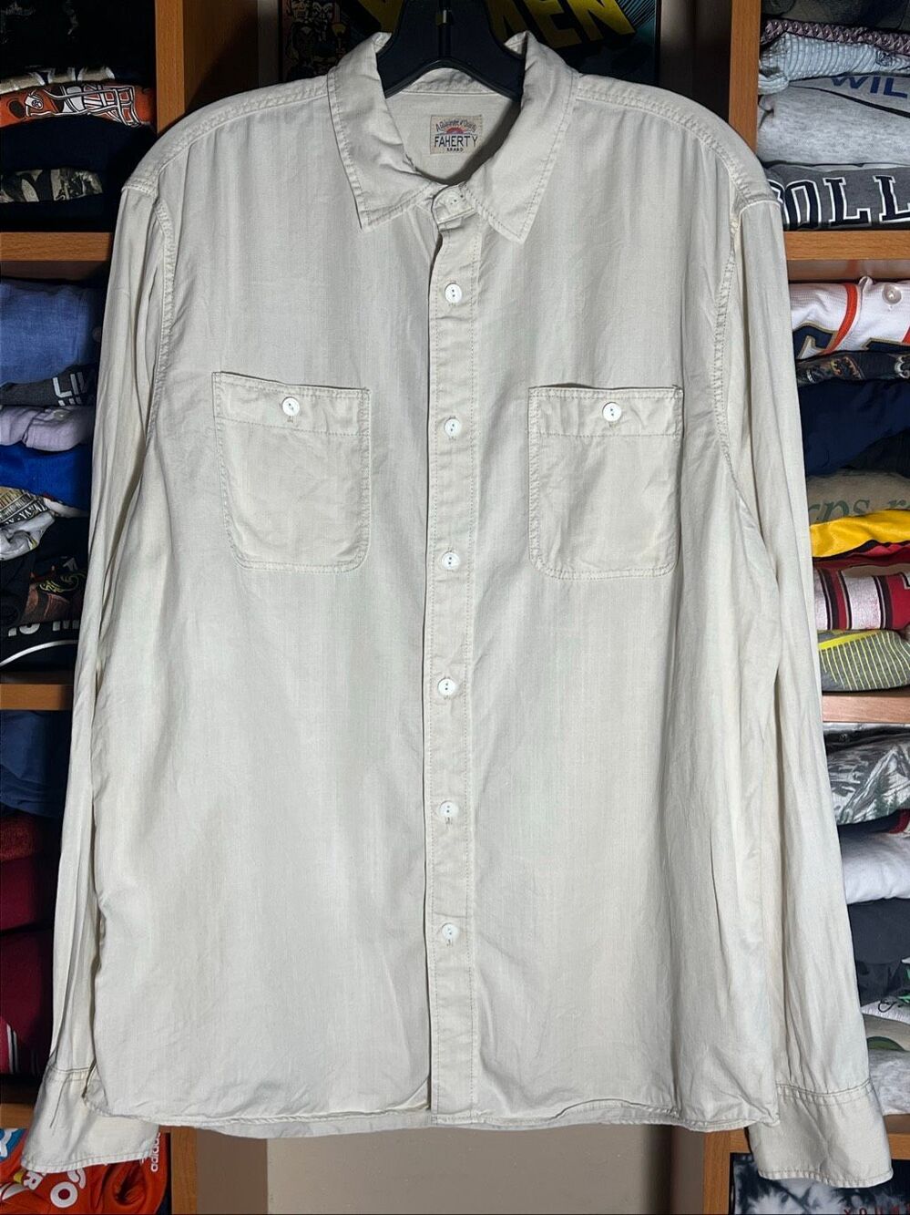 Faherty Men’s Linen Blend Tried & True Chambray Workshirt Large